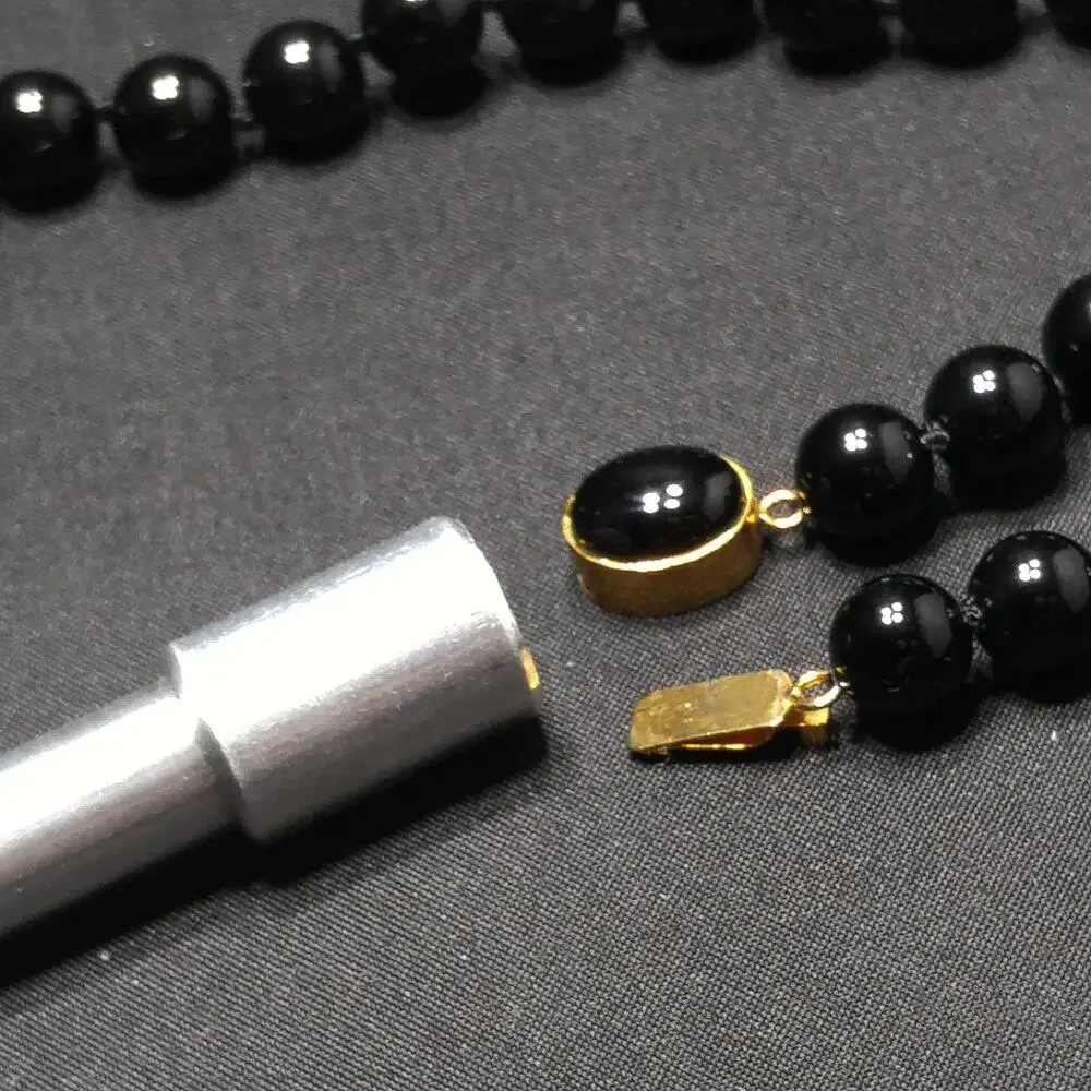 Vintage Onyx Beaded Necklace, Hand Knotted, Gold Tone Clasp, Quartz Tested 1980s